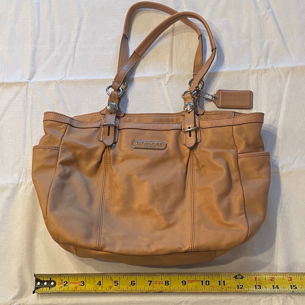 Coach Brown Leather Shoulder Bag